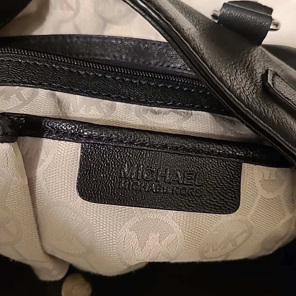 Michael Kors Black Saffiano Leather Hamilton Satchel Tote w/chain strap EUC